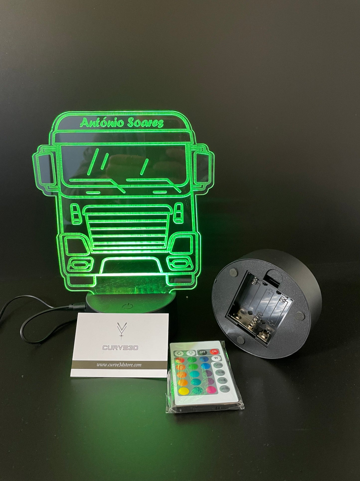 Lamp with 2D and 3D design
