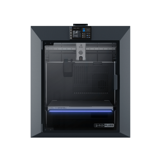 Impressora 3D QIDI Plus5, com estrutura fechada, na imagem oficial do fabricante.