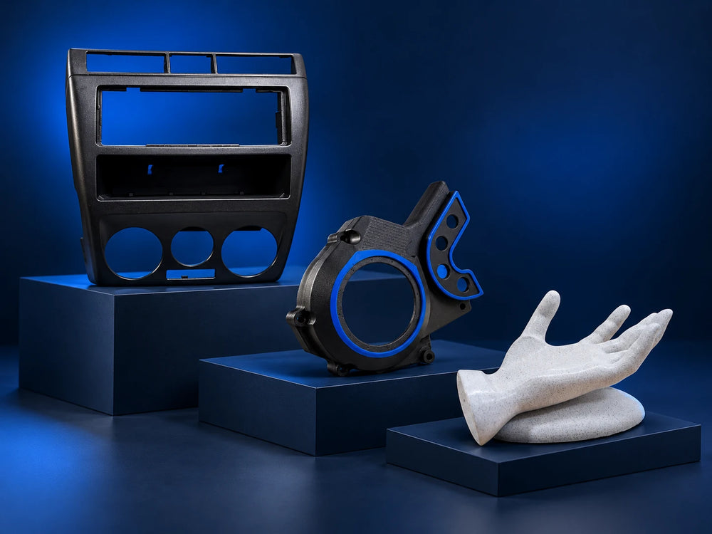 Peças automóveis, acessórios de motas e decoração disponíveis na loja.